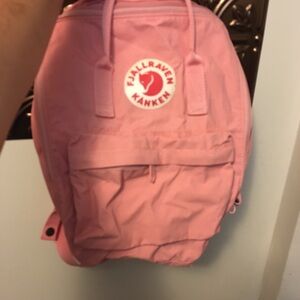 Fjallraven kanken backpack